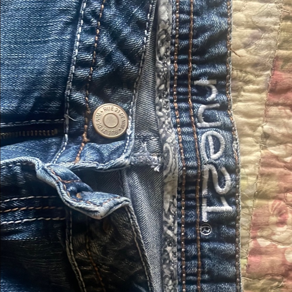 Rue 21 size 13/14 regular